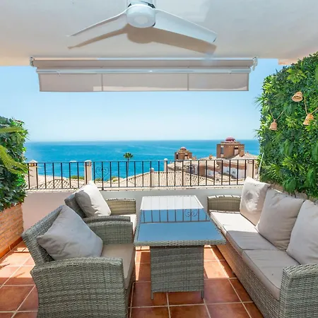 Apartment Adnania Seaviews & Pool *